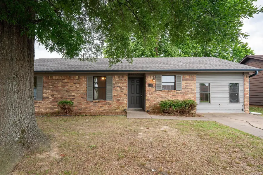 6608 Delhaven Drive, North Little Rock, AR 72117 - #2