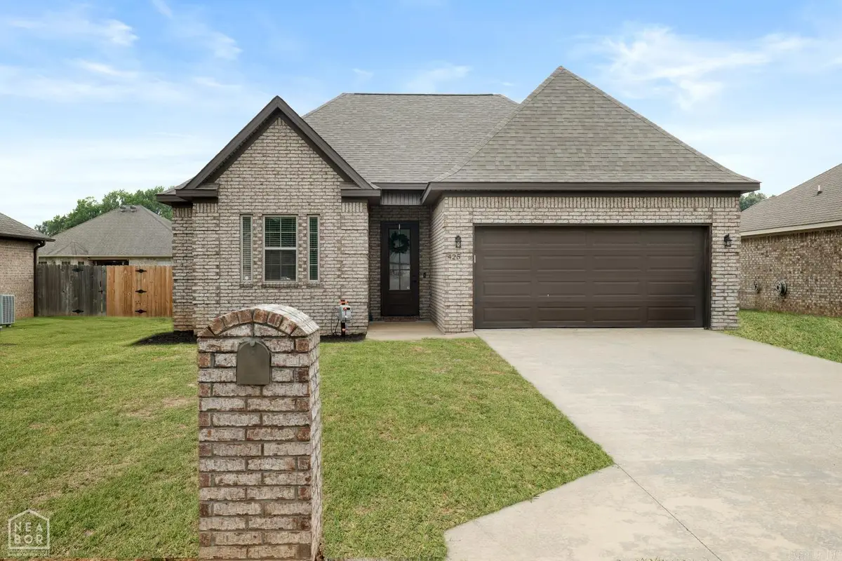 425 Brookstone Drive, Jonesboro, AR 72404 - #1