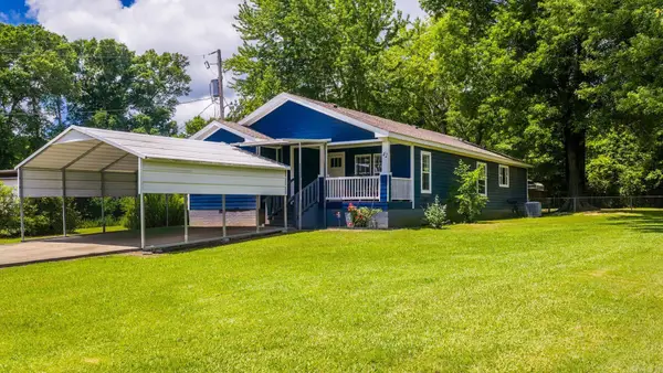 42 Imperial, Conway, AR 72032