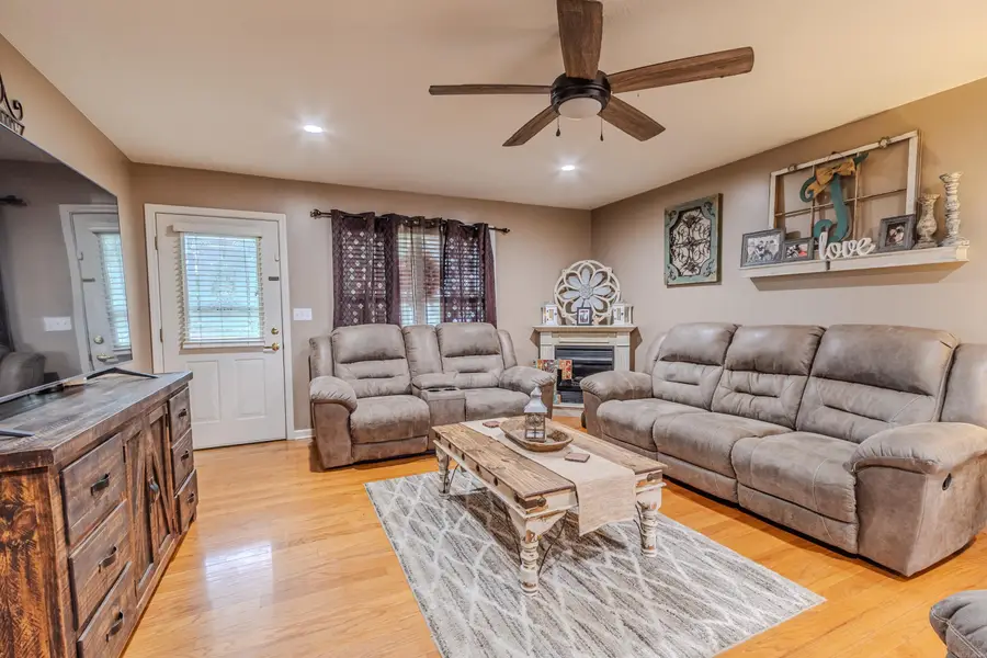 601 N 6th Street, Marmaduke, AR 72443 - #3