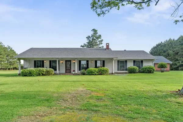 378 317 Highway, Lockesburg, AR 71846