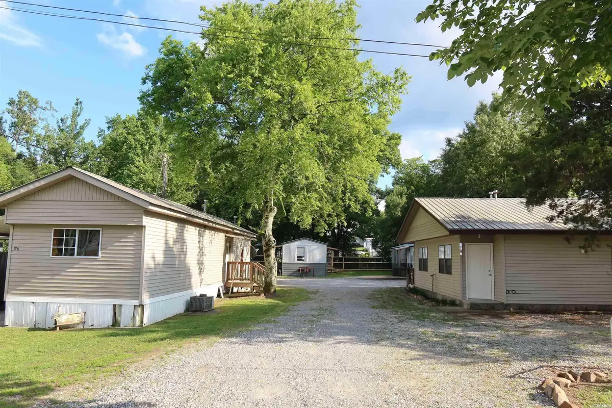 166,168,172,176 Long Beach Drive, Hot Springs, AR 71913 - #1