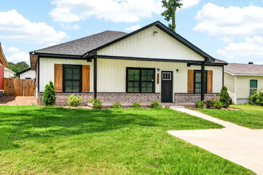2300 Loop Acres Road, Jacksonville, AR 72076 - #2