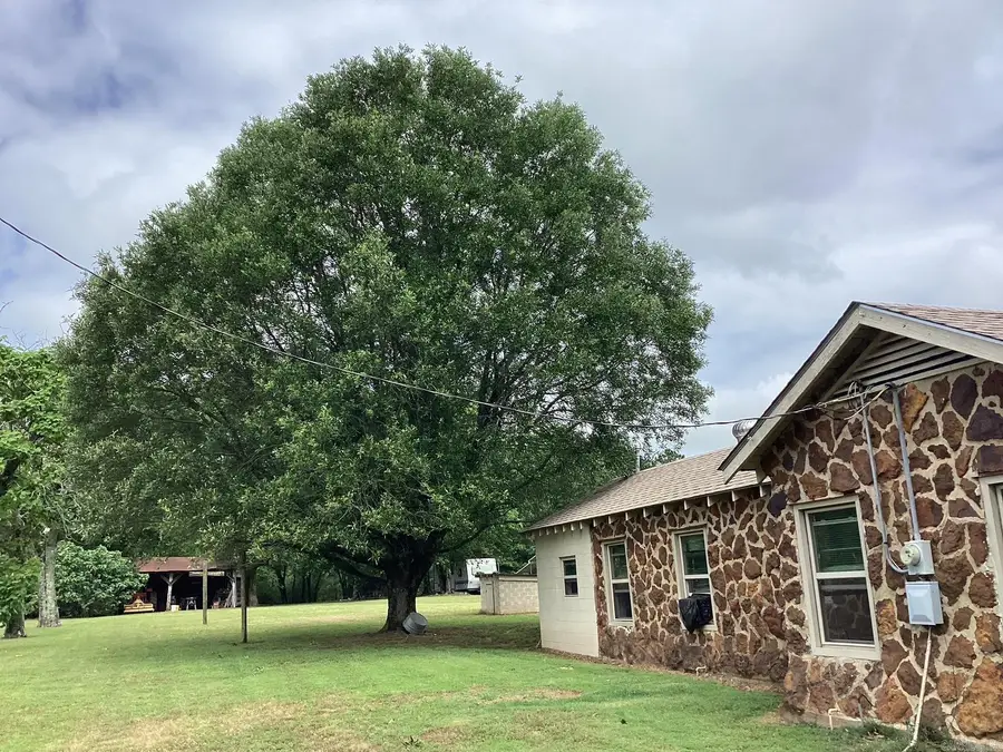 732 Nevada 249, Prescott, AR 71857 - #3