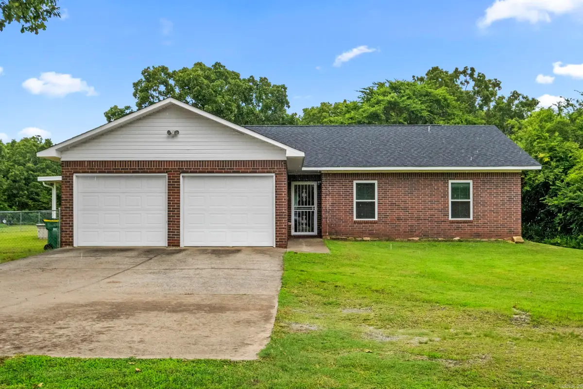 7112 W Republican Road, Jacksonville, AR 72076 - #1