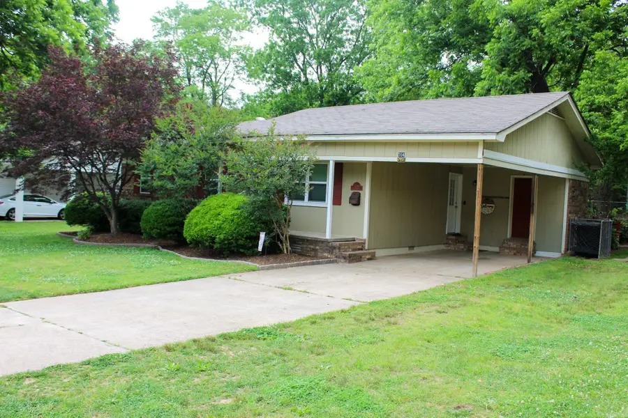 704 N Spruce, Searcy, AR 72143 - #3