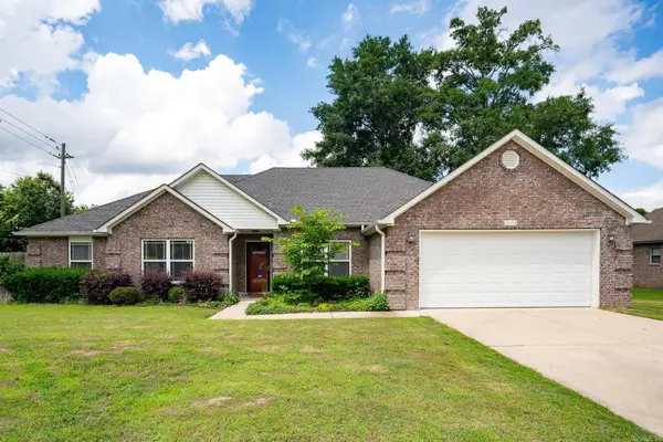 115 Earnhardt Circle, Cabot, AR 72023