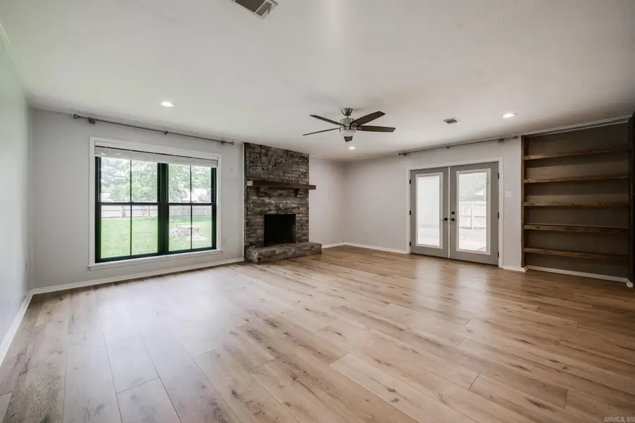 21 Covewood Dr, Conway, AR 72034 - #2