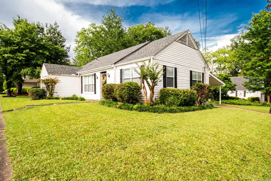 1401 N Park Ave, El Dorado, AR 71730 - #2