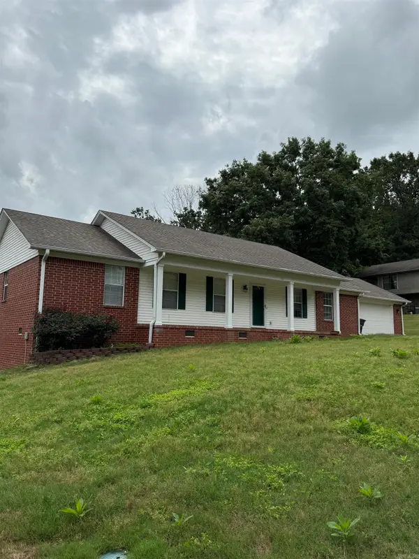 110 Chippewa, Searcy, AR 72143