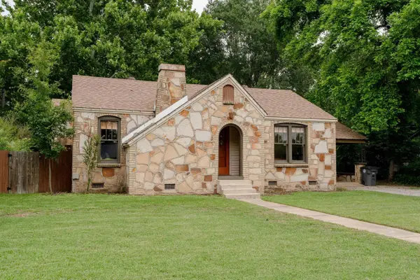 1010 W Center Avenue, Searcy, AR 72143