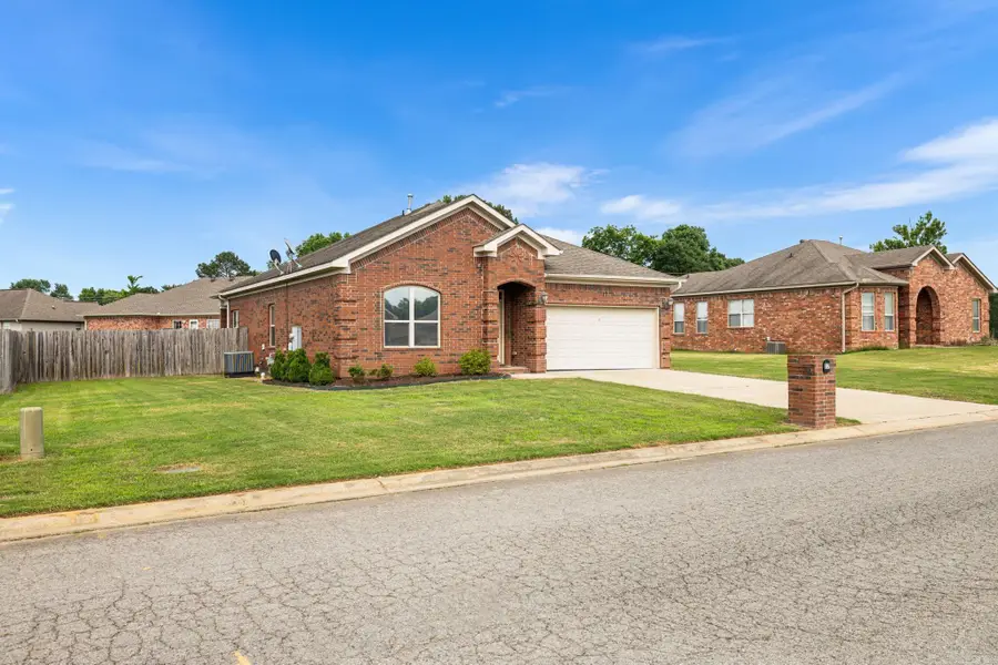 17 Stonehenge Drive, Cabot, AR 72023 - #3