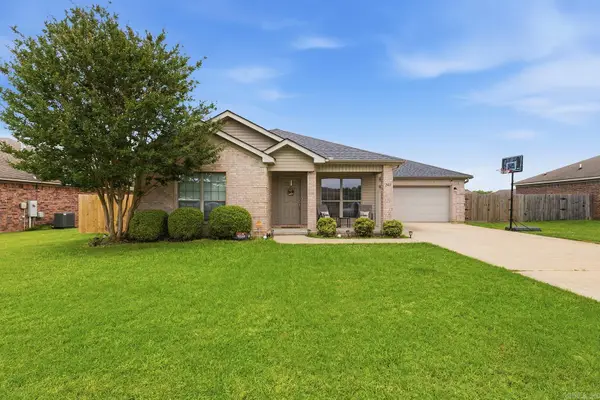 2417 Canterbury Court, Cabot, AR 72023
