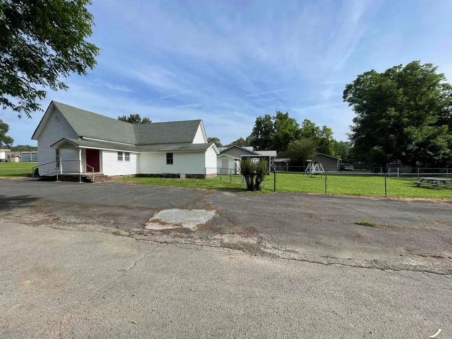 111 S Broadway Street, Heber Springs, AR 72543 - #2