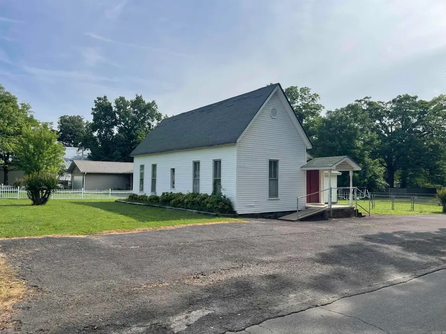 111 S Broadway Street, Heber Springs, AR 72543 - #3