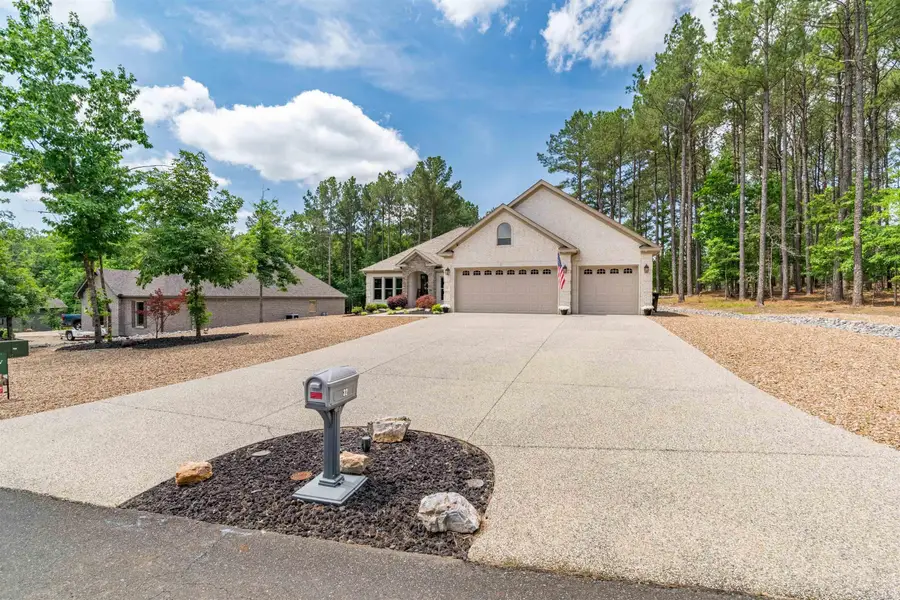 32 Alteza Drive, Hot Springs Village, AR 71909 - #2