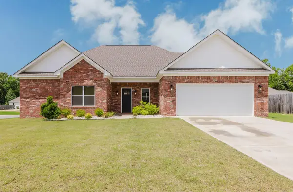 1 Oaks Lane, Greenbrier, AR 72058