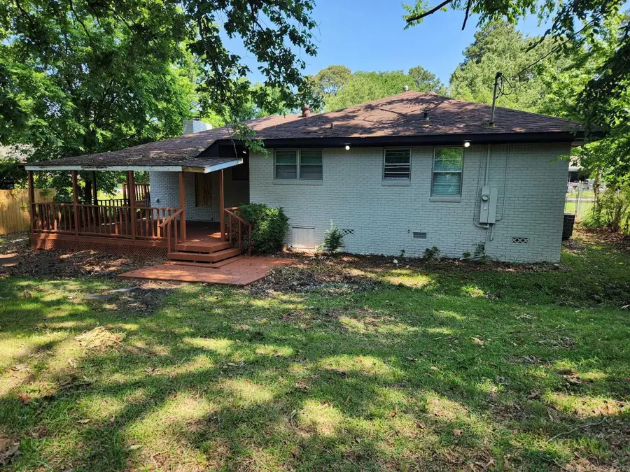 1005 Thompson Street, Jacksonville, AR 72076 - #3