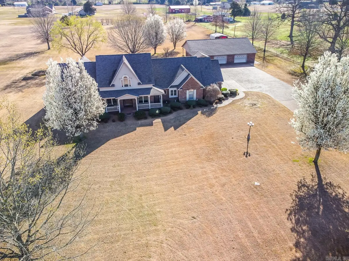 1300 N Locust Street, Newark, AR 72562 - #1