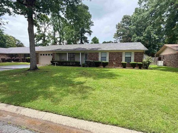 20 Independence, White Hall, AR 71602