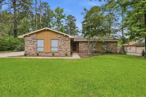 7507 S Pinewood Dr, Pine Bluff, AR 71603