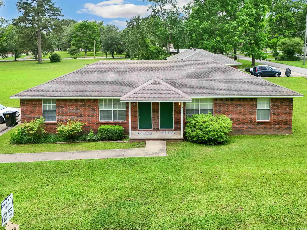 307 & 309 Washington, Ward, AR 72176 - #1