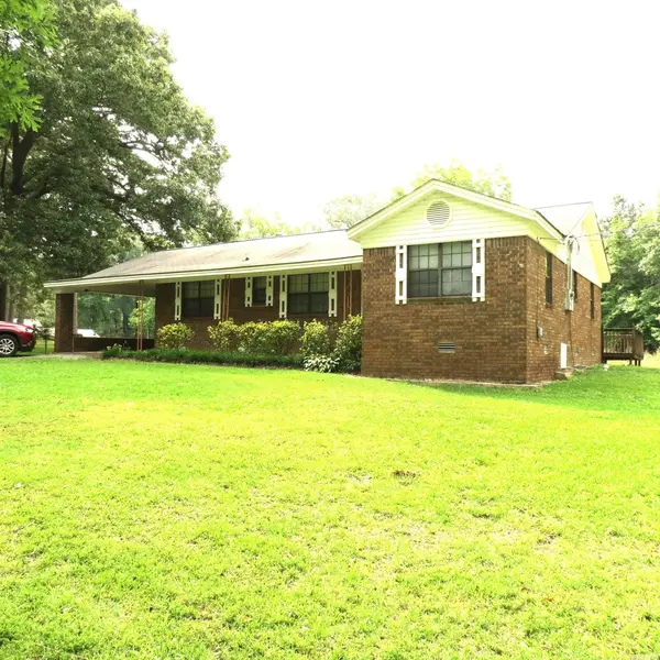 11900 Sulphur Springs Road, Pine Bluff, AR 71603