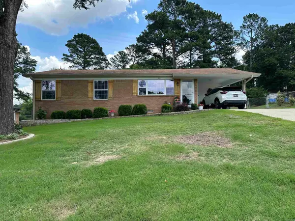 209 Nash St Street, Hot Springs, AR 71913