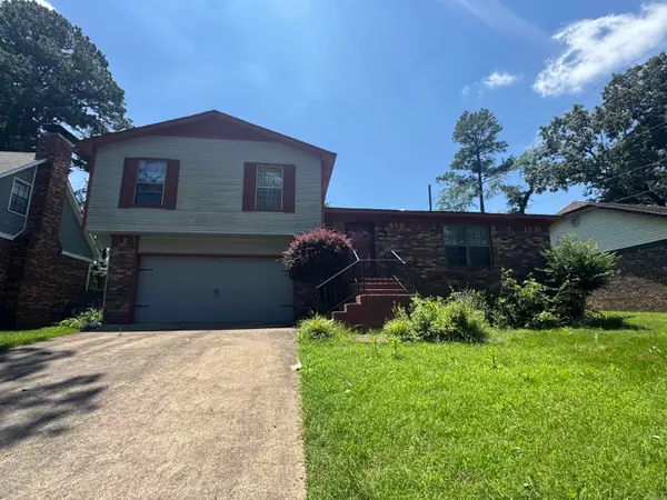 8623 Kennesaw Mountain Drive, Little Rock, AR 72103