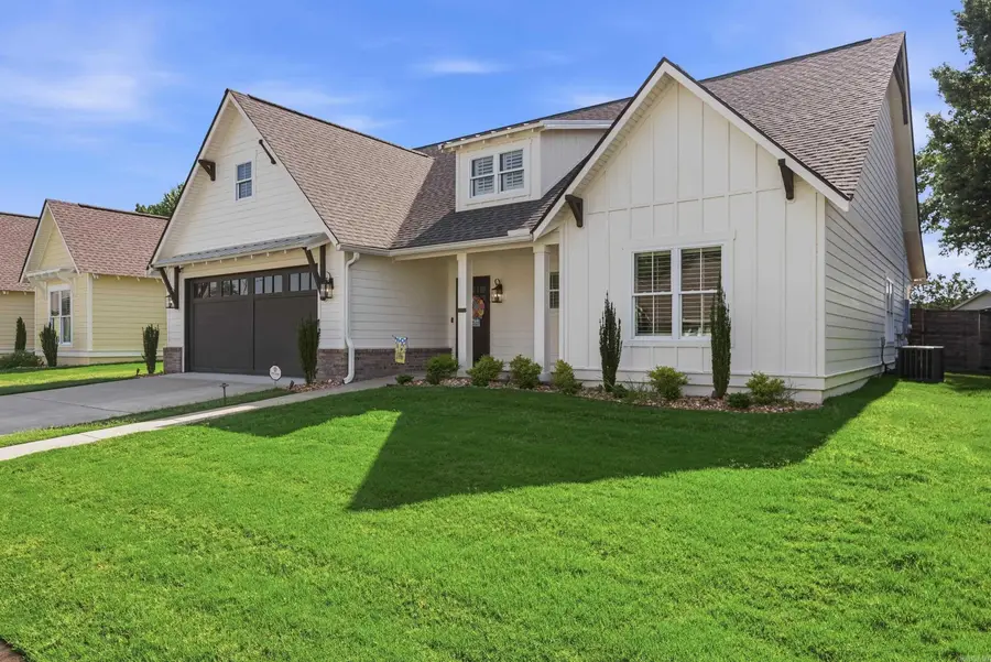 940 Woodland Cove, Conway, AR 72034 - #2