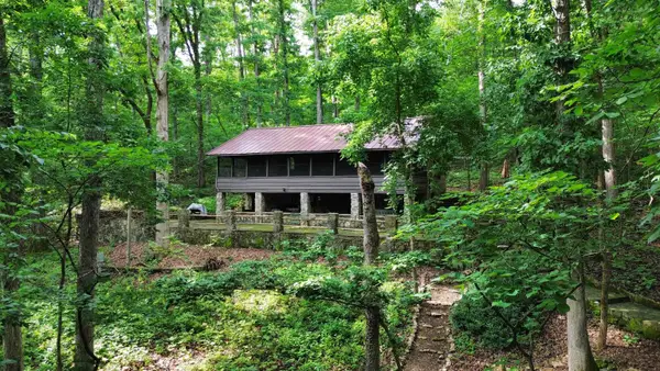 167 Wahpeton Hill Road, Hardy, AR 72542
