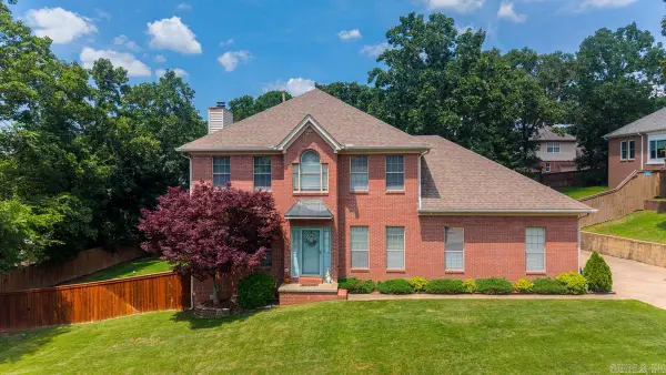 32 Calumet Road, Little Rock, AR 72223