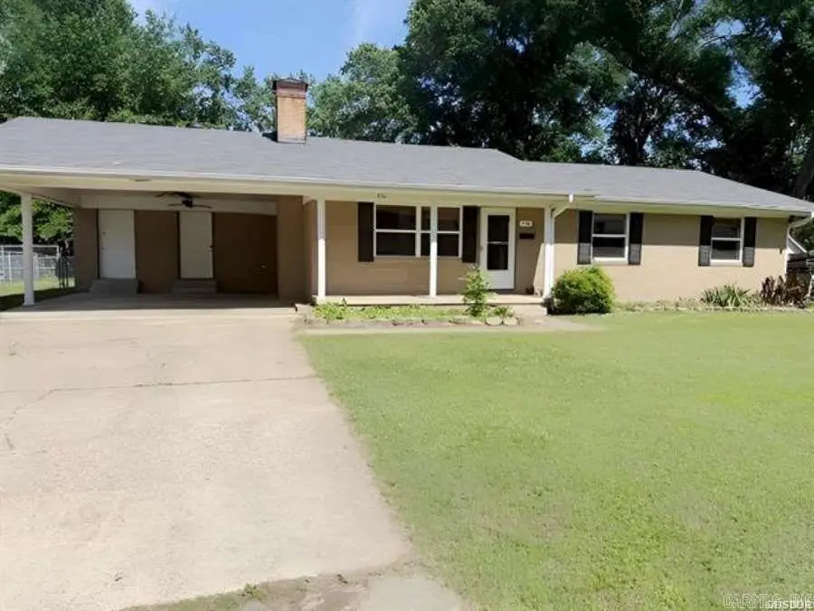330 N 14th Street, Arkadelphia, AR 71923 - #1