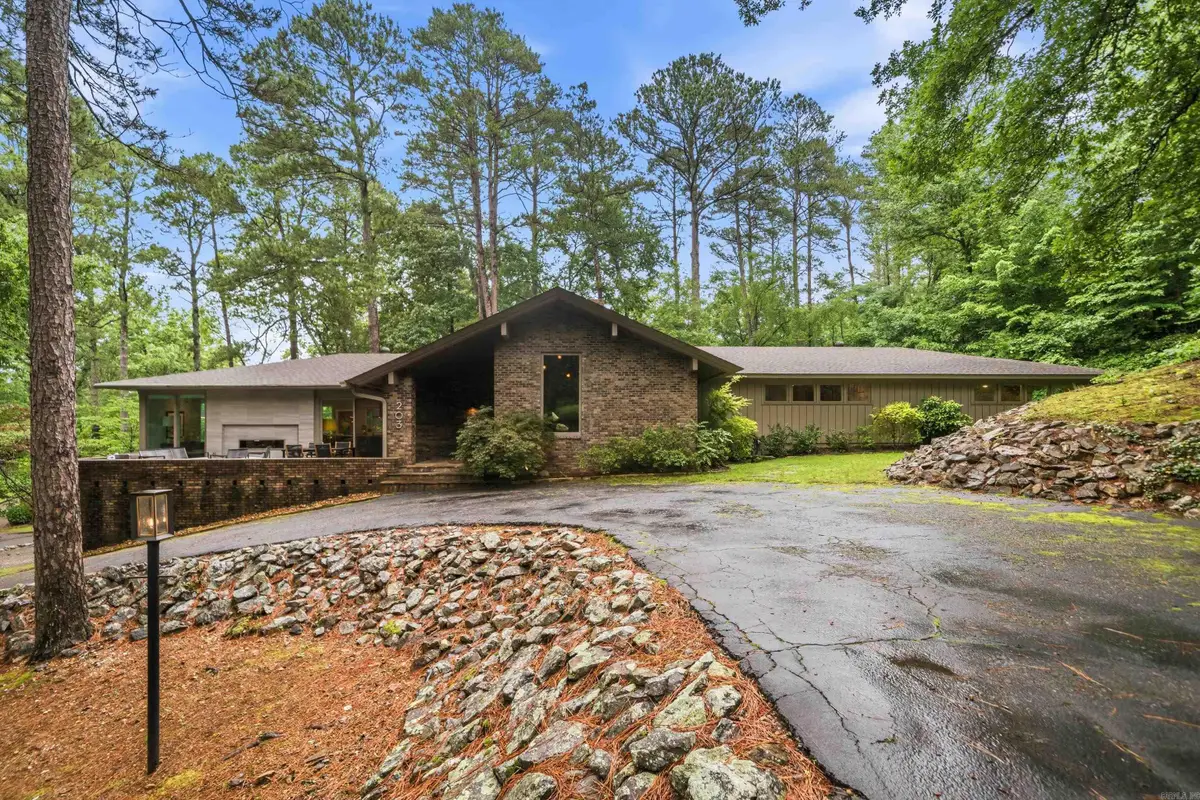 203 Deanwood Terrace, Hot Springs, AR 71901 - #1