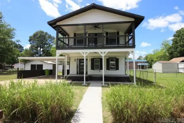 410 Barnes Street, Lonoke, AR 72086