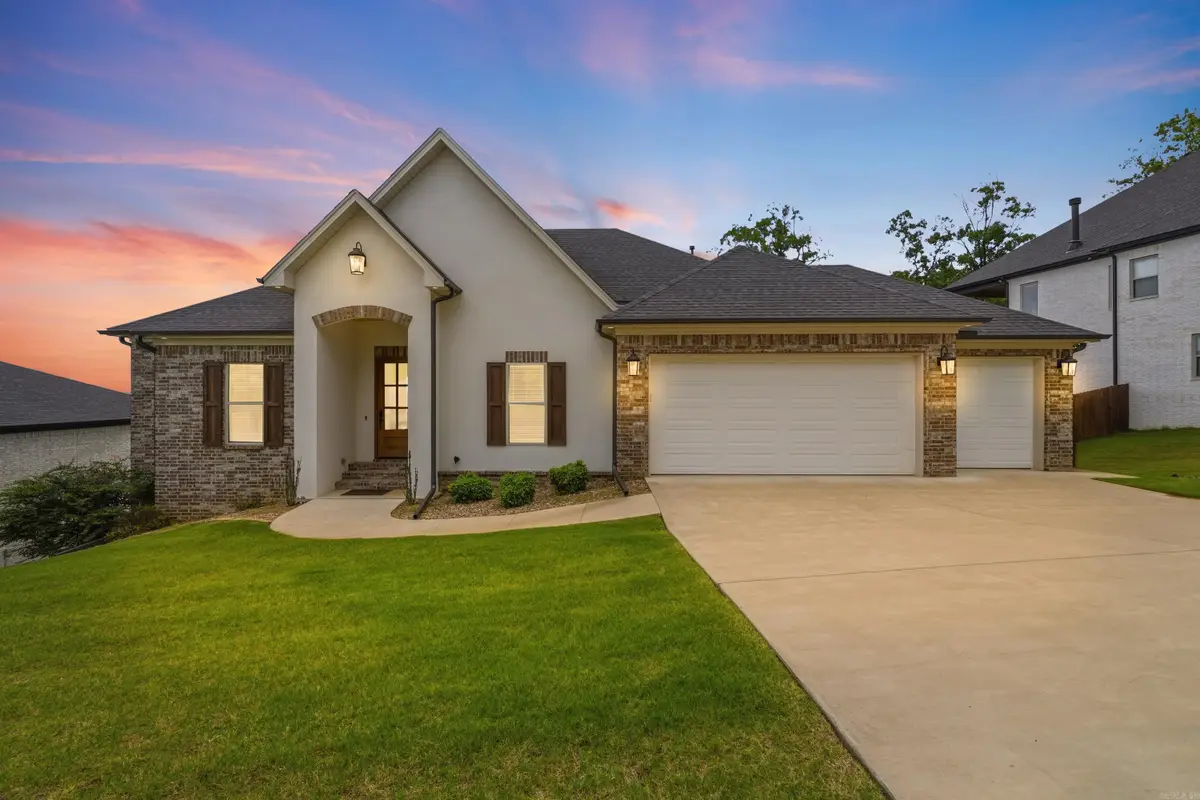 34 Sagamore Court, Maumelle, AR 72113 - #1