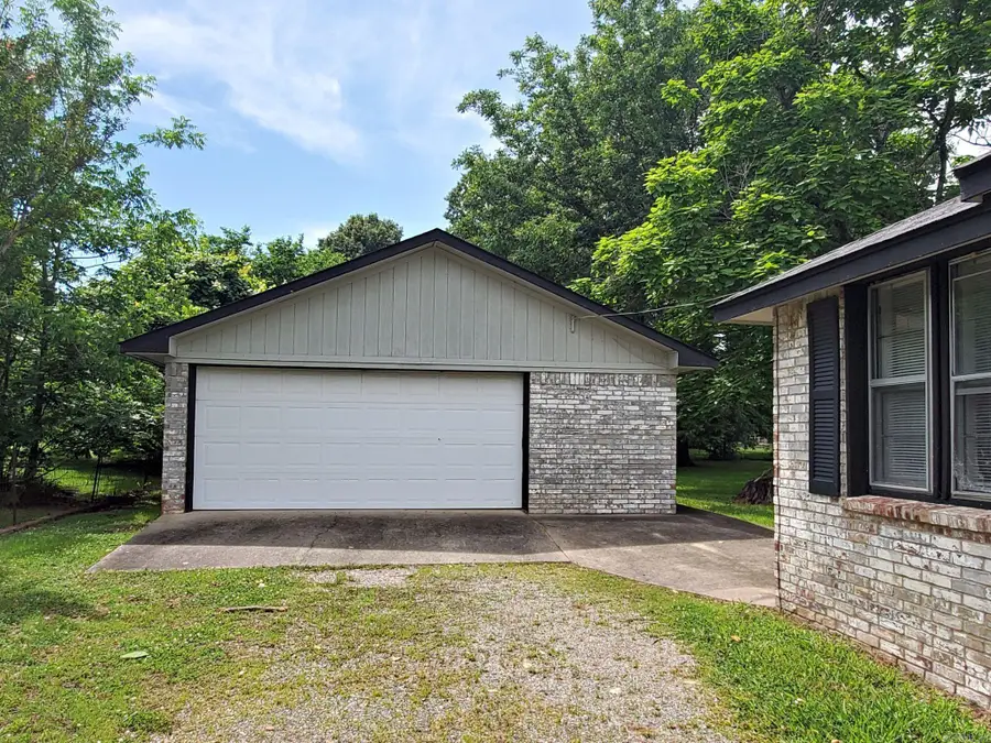 1007 Reine Street, Mena, AR 71953 - #2