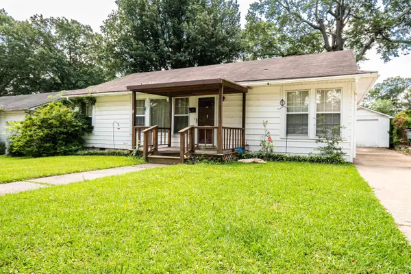1303 W Faulkner St, El Dorado, AR 71730