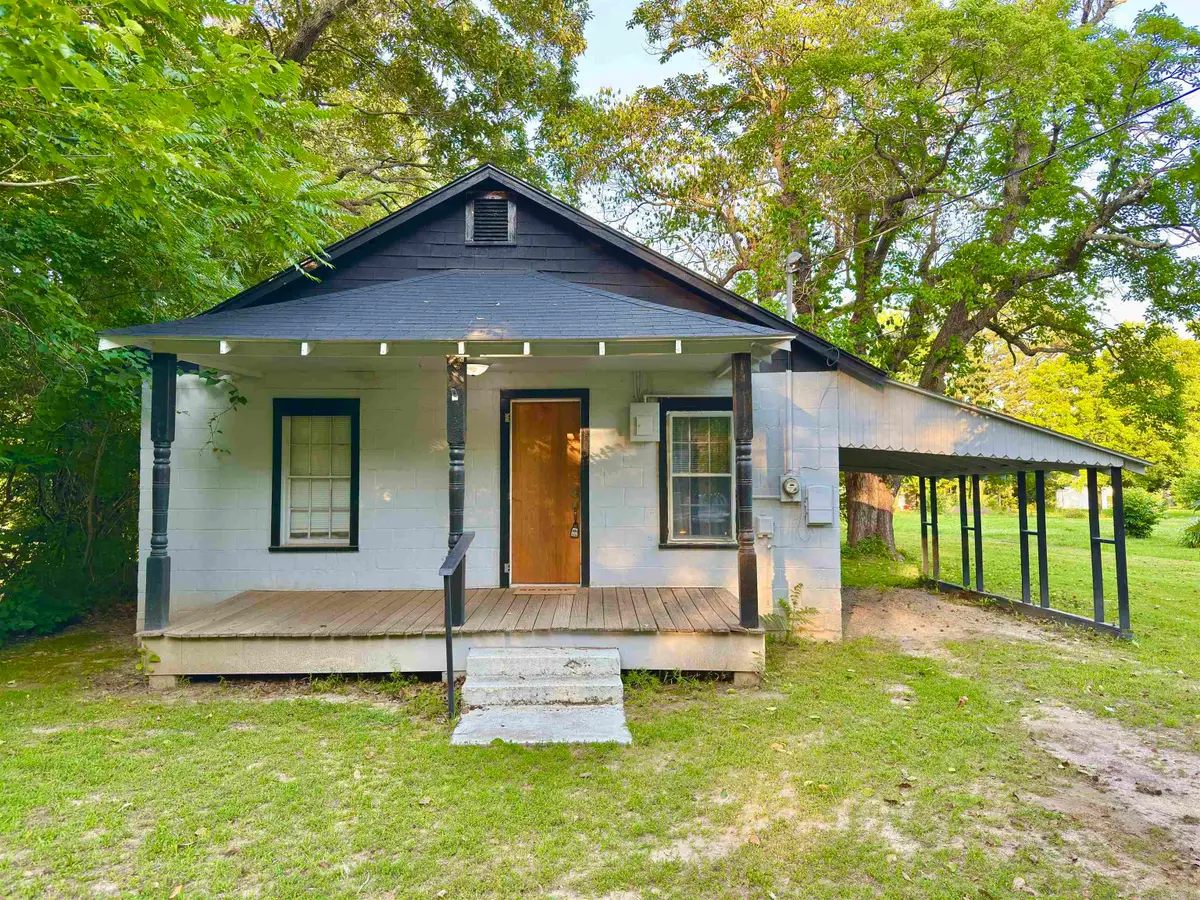 304 S 12th Avenue, Piggott, AR 72454 - #1