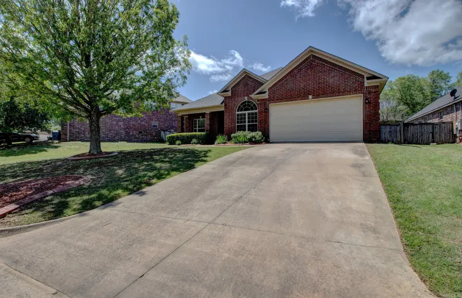 124 Mountain Valley Drive, Maumelle, AR 72113 - #2