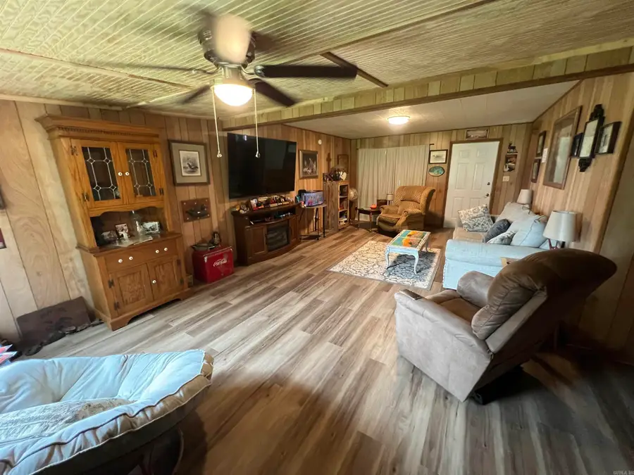29 Overcup Lake Rd, Morrilton, AR 72110 - #2