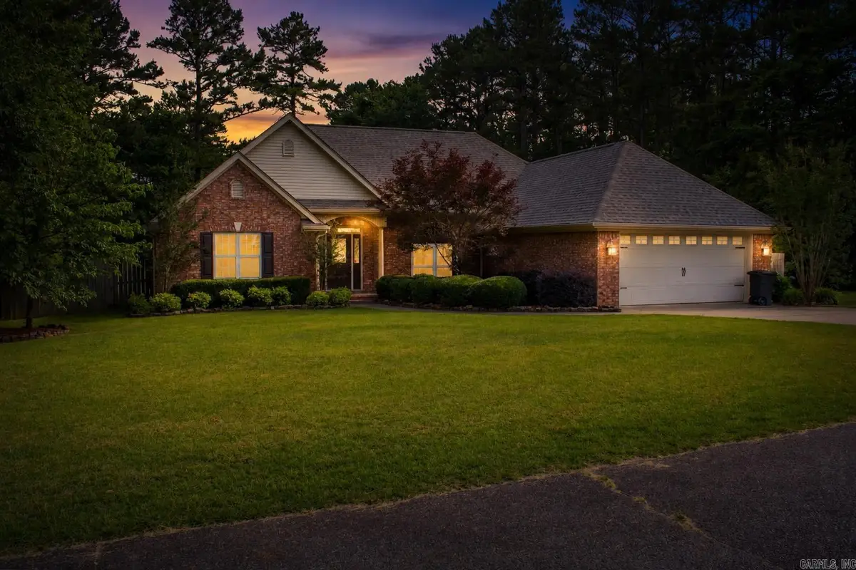 1003 Hope Cir, Mena, AR 71953 - #1