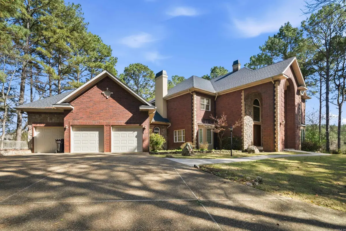 12 Loyola Ln, Hot Springs Village, AR 71909 - #1