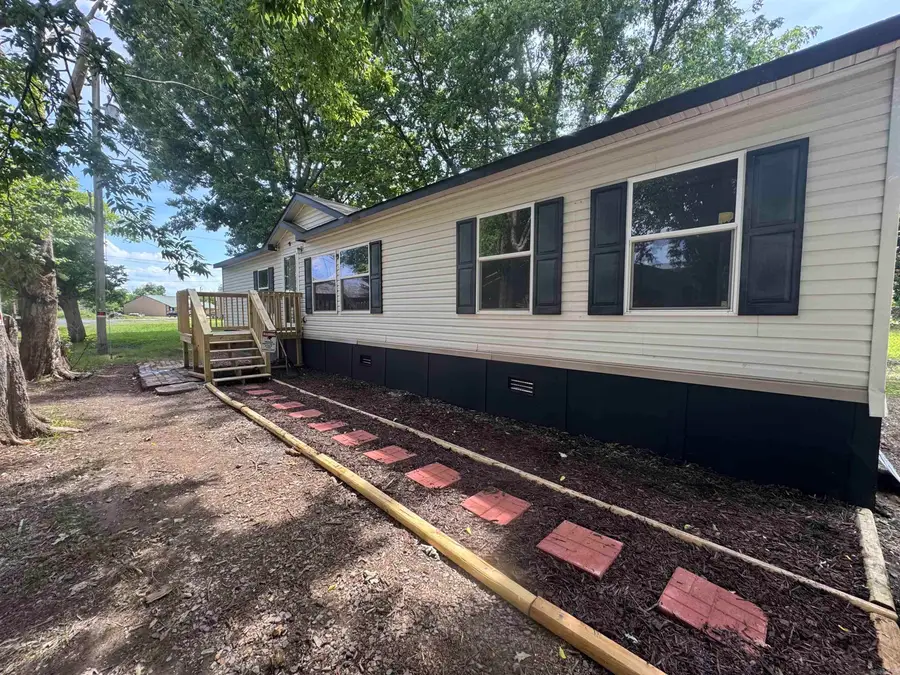 513 Jefferson Street, Clarendon, AR 72029 - #2
