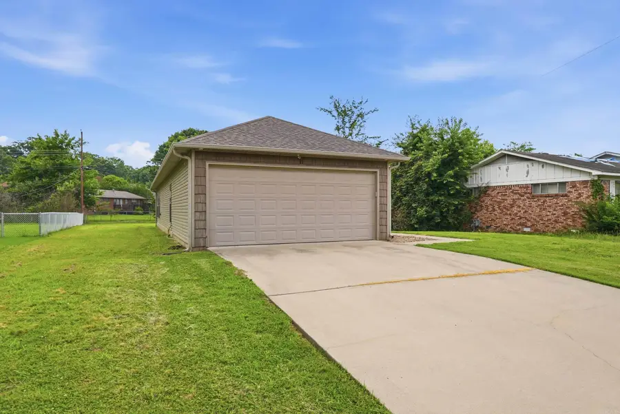 11 Brooklawn Drive, Little Rock, AR 72205 - #2
