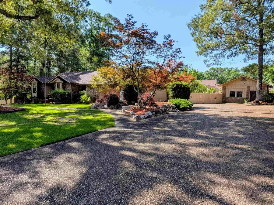 1071 Quapaw, Camden, AR 71701 - #2