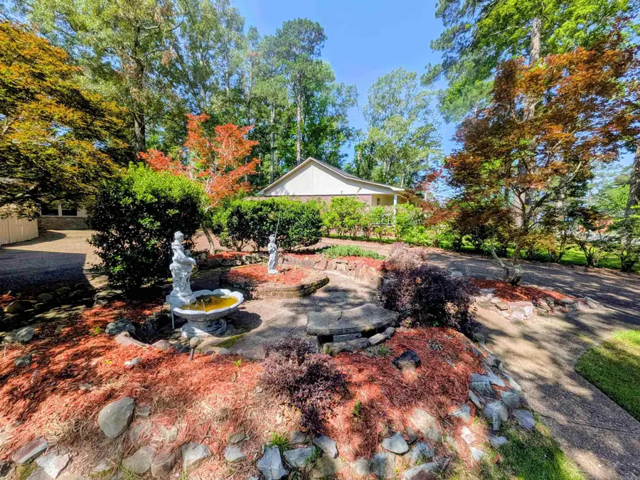 1071 Quapaw, Camden, AR 71701 - #3