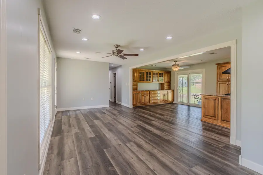 306 N Center Hill Road, Paragould, AR 72450 - #2