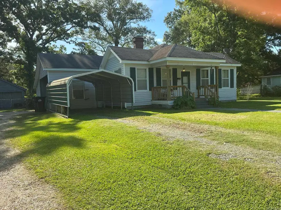 905 Oak Street, Crossett, AR 71635 - #2