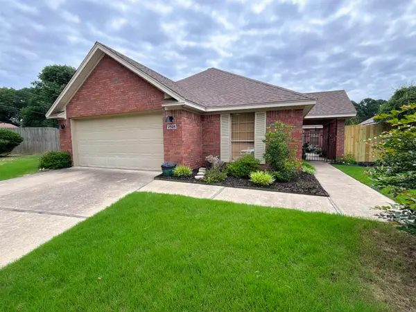 2528 Jasmine Drive, Benton, AR 72015